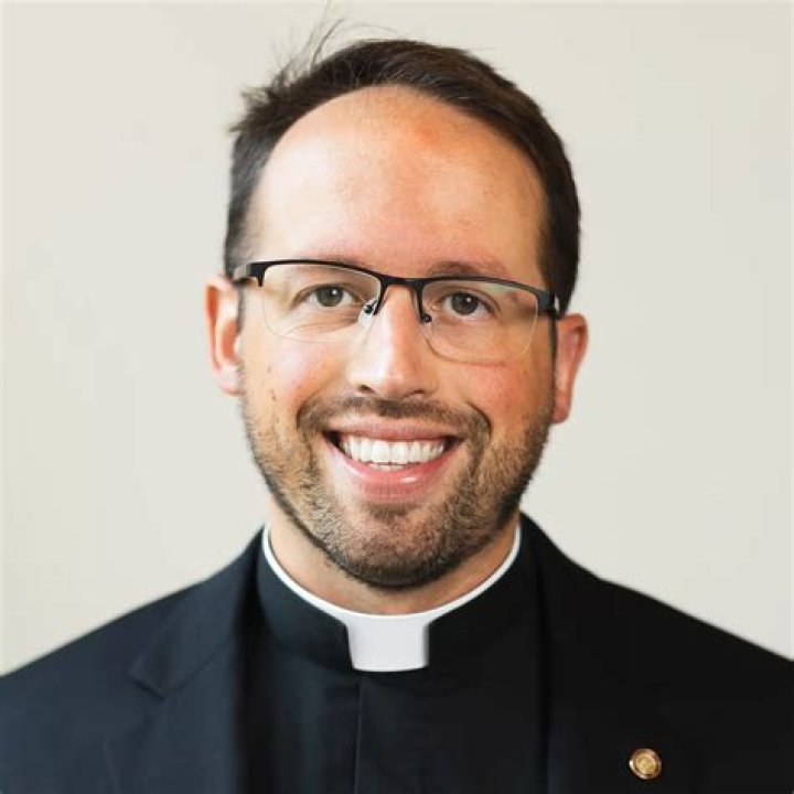 Aaron Hess, PA – Knoxville, TN