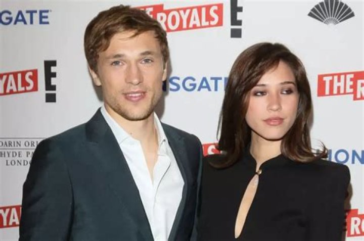 Actor William Moseley’s Bio: Wife, Net Worth, Height, Age, Body