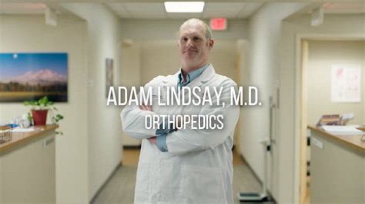Dr. Adam Lindsay, MD – Hartford, CT