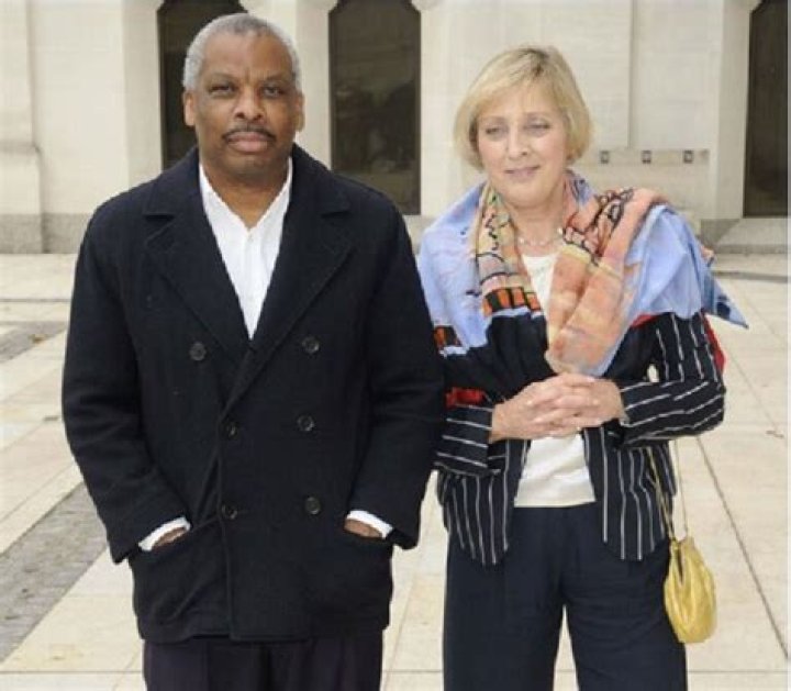 
Adele James Ethnicity And Race – Is She Black Or White? Religion And Parents 