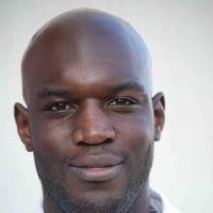 Dr. Adeyemi Ogunkoya, MD – Santa Rosa, CA