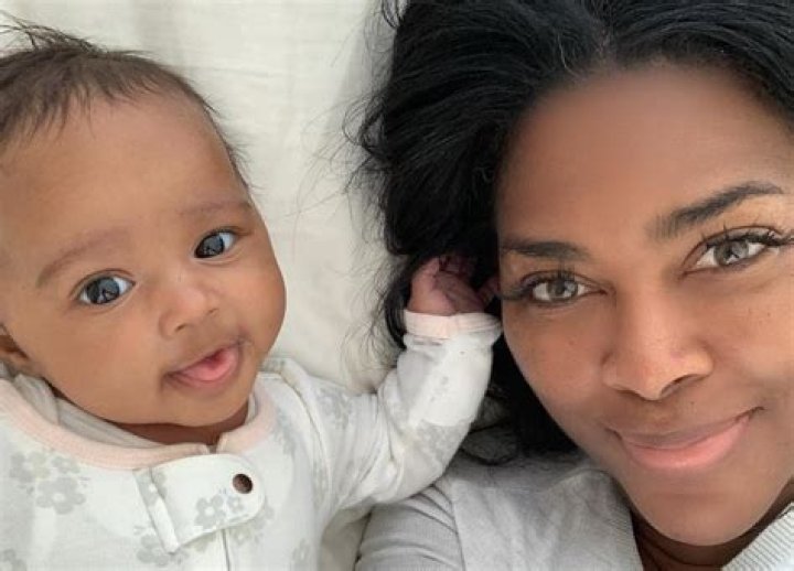 After Kenya Moore Trashes RHOA Co-Star Who Is ‘Trying To Make A Name For Herself,’ Fans Speculate She May Be Feuding With Tanya Sam