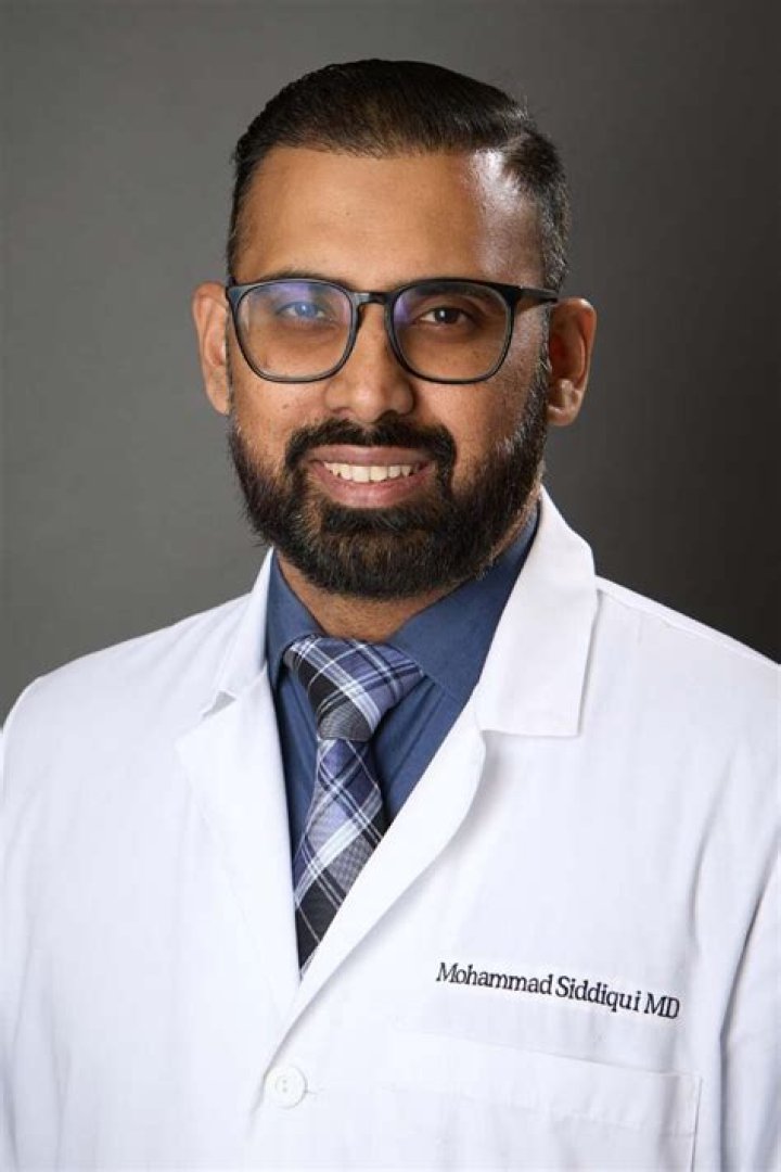 Dr. Aheed Siddiqi, MD – Downers Grove, IL