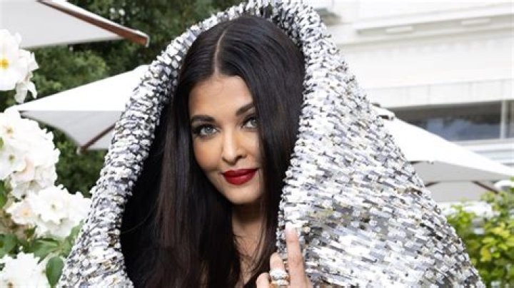 7 Ways Aishwarya Rai Bachchan Makes 49 Look Like 29 — Celebwell