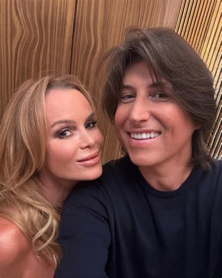 alexandra Paige holden Age, Husband, Friends, Net worth, Movies, Tv Shows