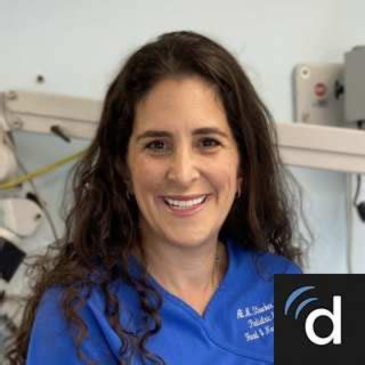 Dr. Ali Strocker, MD – Tarzana, CA