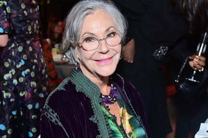 Alice Walton Biography - Facts, Childhood, Family Life & Achievements