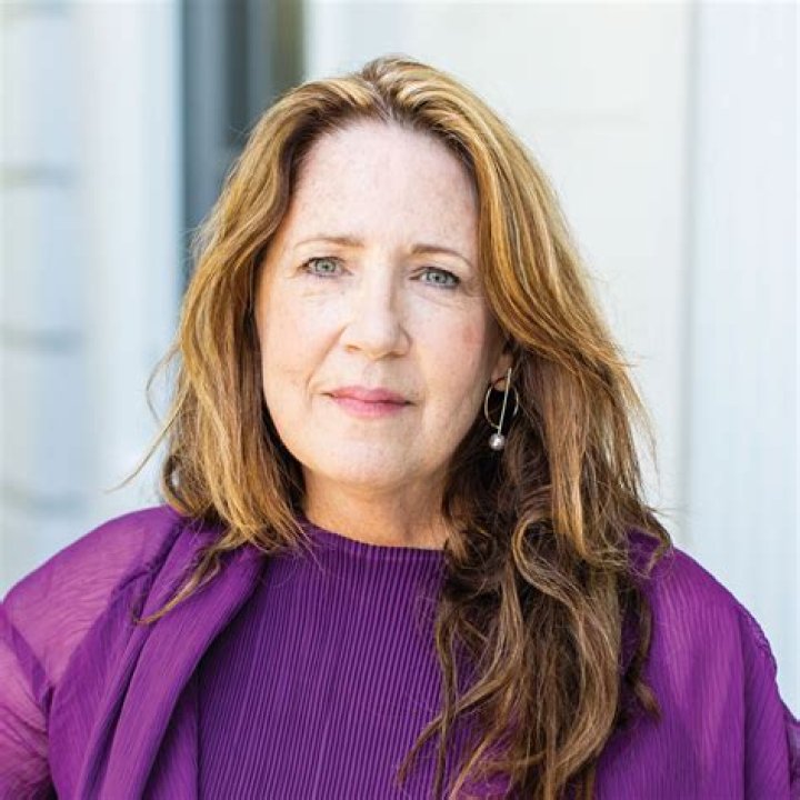 Ann Dowd Biography - Facts, Childhood, Family Life & Achievements