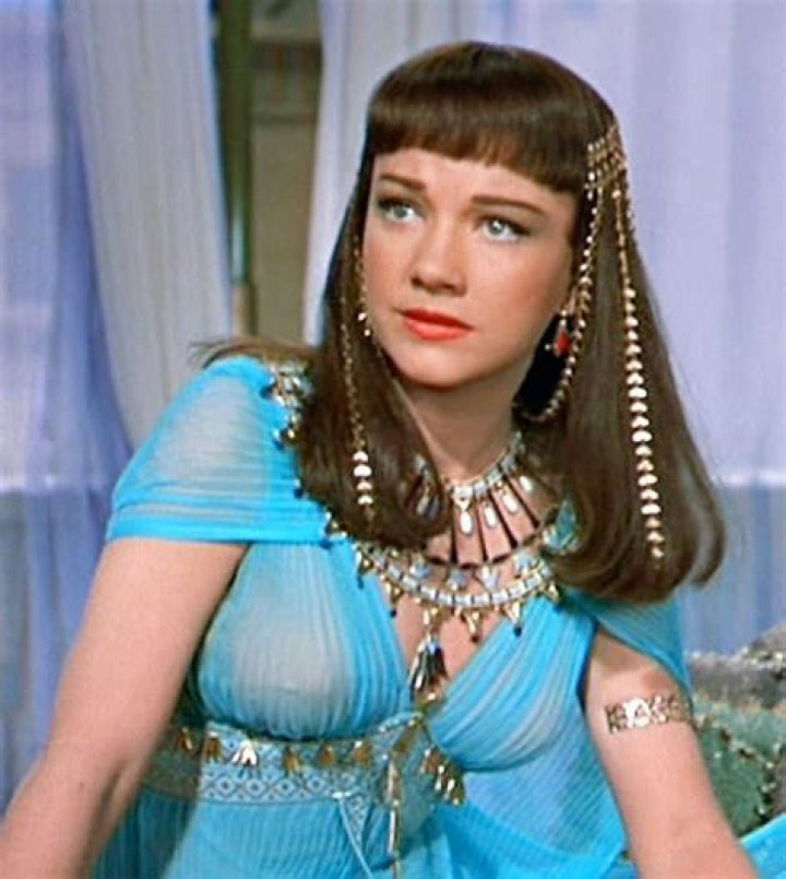 Anne Baxter Biography - Facts, Childhood, Family Life & Achievements