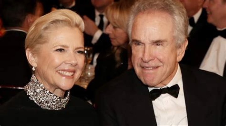Annette Bening Children, Husband, Net Worth, Age, Height, Wedding Photos, Young