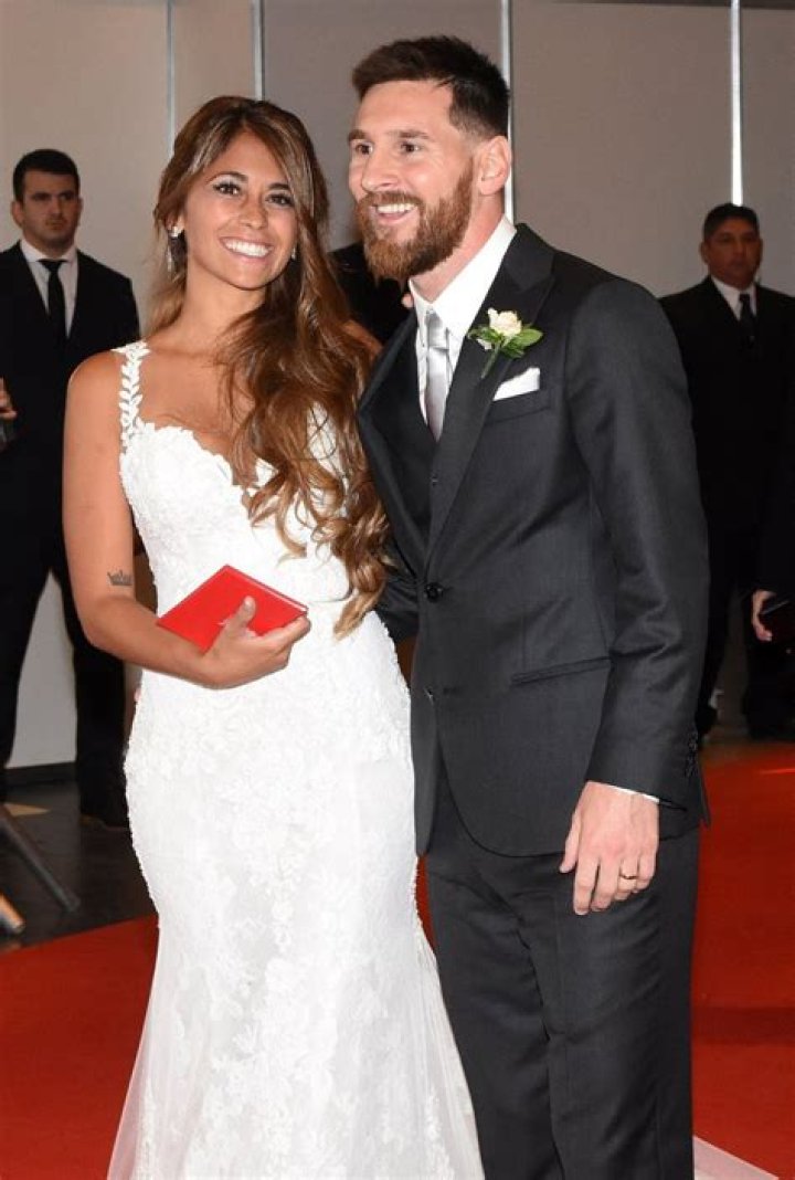 Antonella Roccuzzo (Lionel Messi Wife) Bio, Husband, Height, Weight, Net Worth