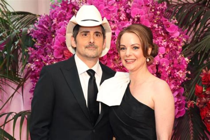 Are Brad Paisley and Kimberly Williams still married?