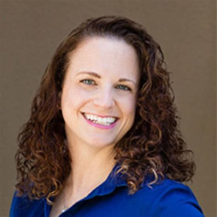 Dr. Ariel Shuckett, MD – San Diego, CA