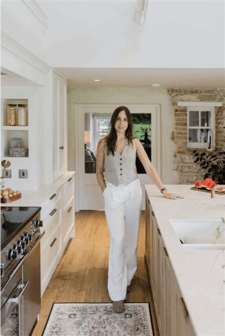 
Arlene McIntyre Age, Birthday, Wikipedia, Who, Nationality, Biography 