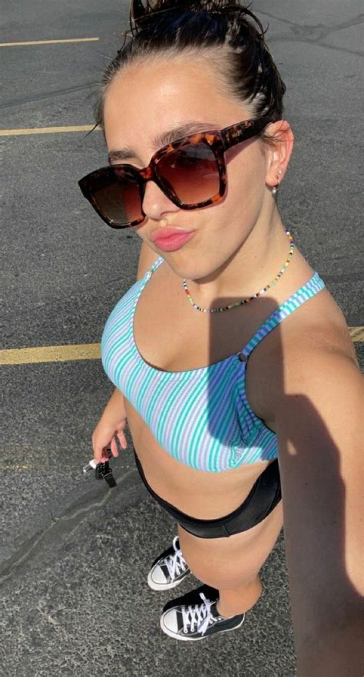 Avia Butler - Bio, Facts, Family Life of YouTube Personality