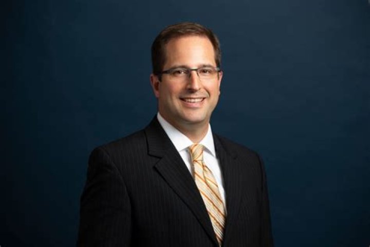 Dr. Benjamin Mueller, MD – Minneapolis, MN