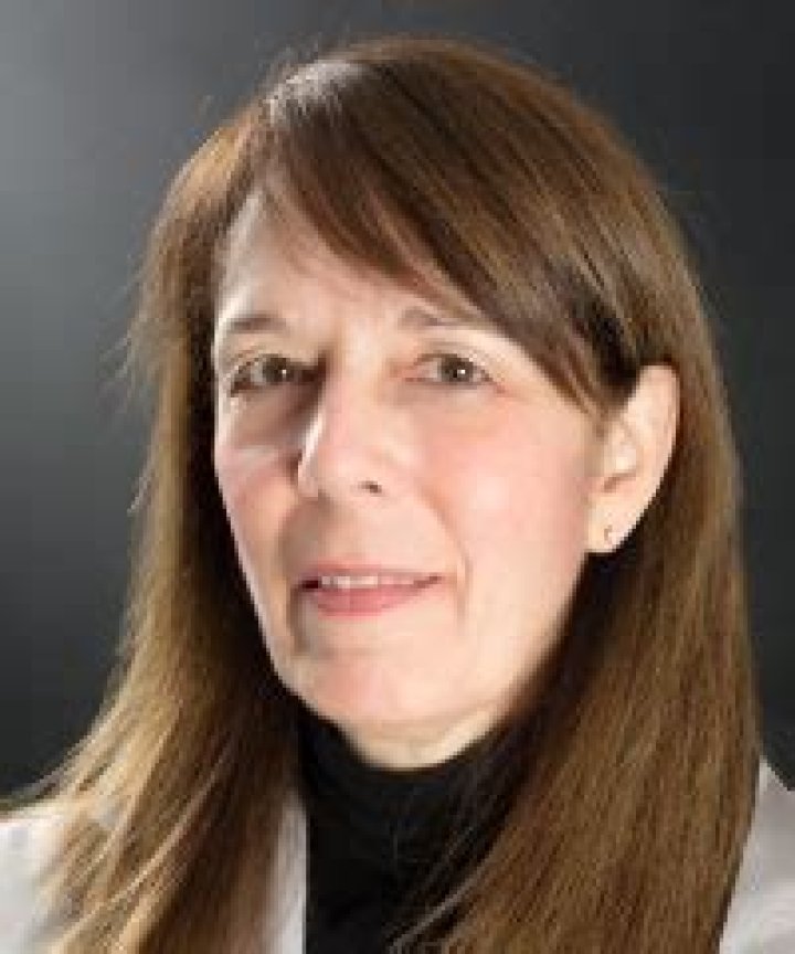 Dr. Bonnie Bremer, MD – Lake in the Hills, IL