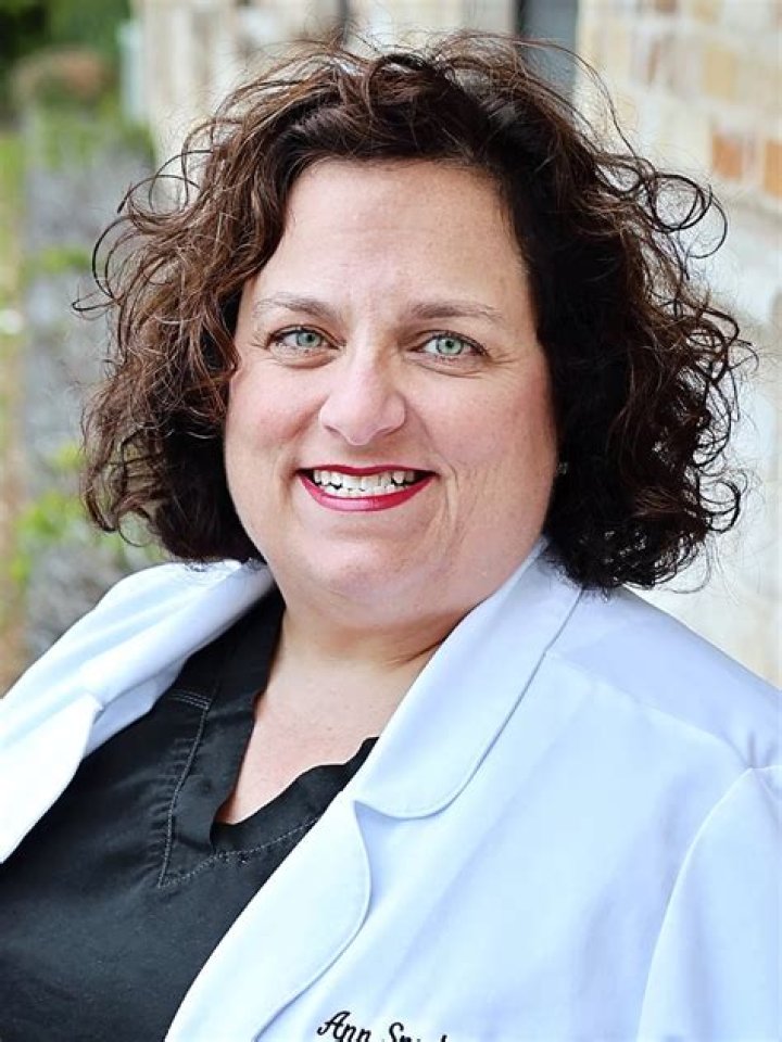 Dr. Brenda Snyder, MD – Traverse City, MI