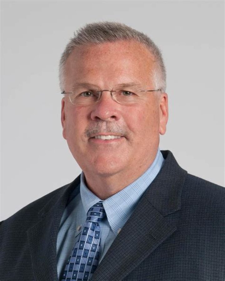Dr. Brian Baggott, MD – Cleveland, OH