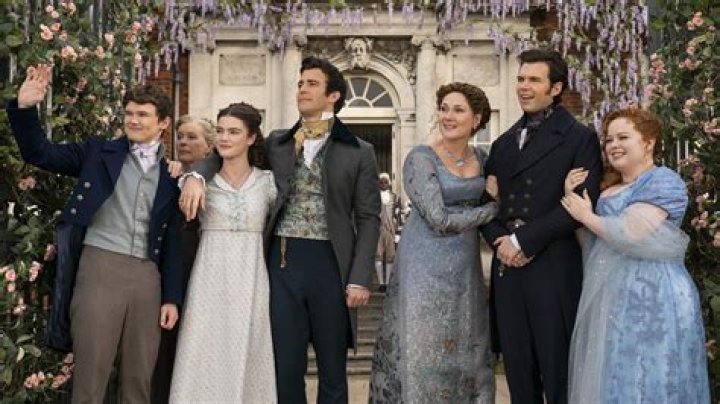 ‘Bridgerton’ fans celebrate season 2 premiere on Twitter