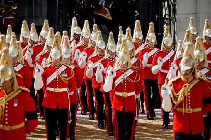 British Celebrities Born In October