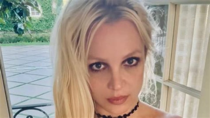 Britney Spears’ latest bizarre Instagram post has fans concerned