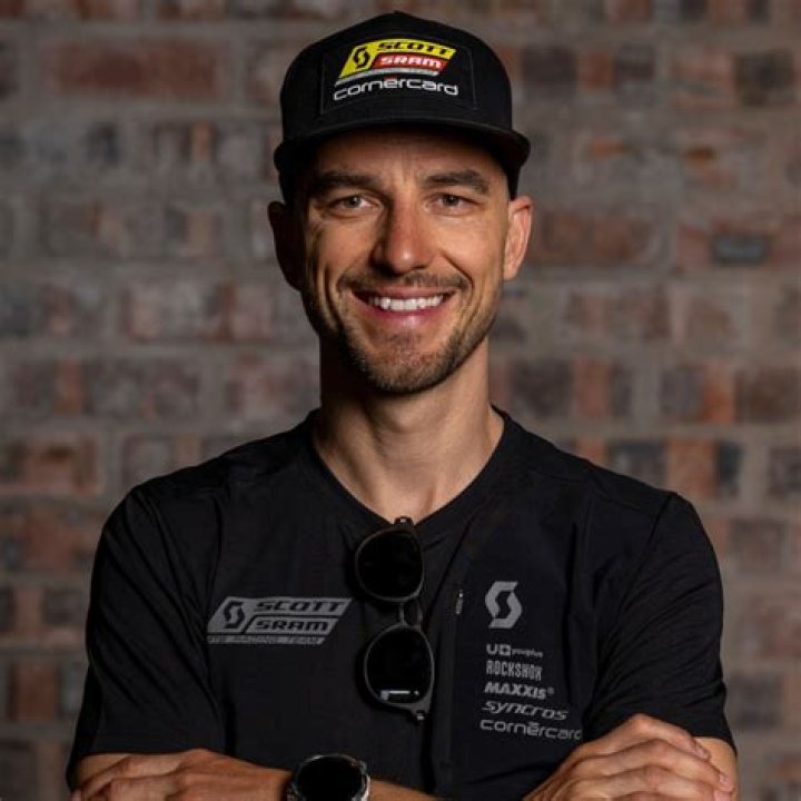 Dr. Bruce Hurter, MD – Leominster, MA