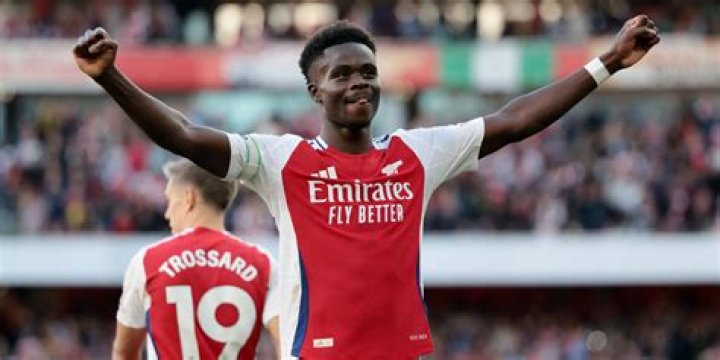 Bukayo Saka Bio, age, nationality, height, family, career goals, club, salary, net worth