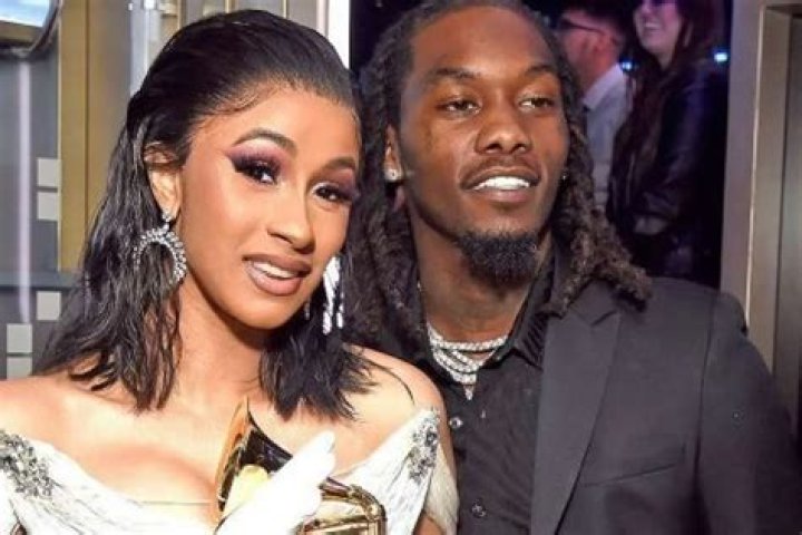 Cardi B Looks Drop-Dead Gorgeous In A Hot Tub With Offset On A Romantic Vacay – Watch Her Video – Some Fans Say That Nicki Minaj Could Never Be This ‘Fly’ With Her Man