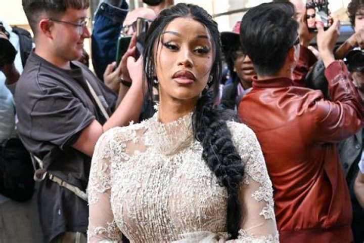 Cardi B Responds To Mean Tweet From Republican Author, Says About Melania Trump: “Didn’t She Used To Sell That Wap?”
