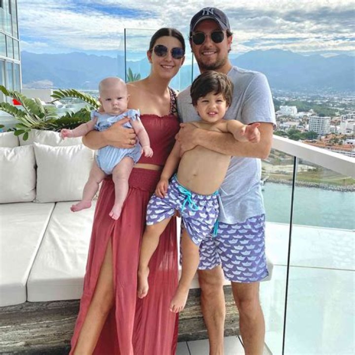 Who is Sergio Pérez's daughter?