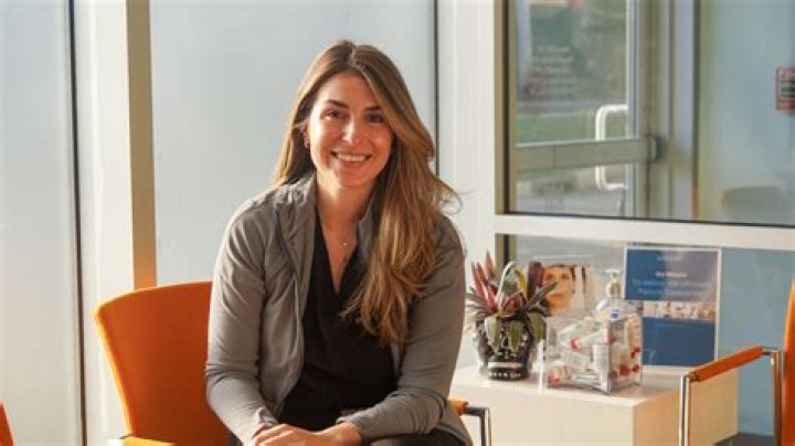 Caroline Sutton – Greenwich, CT