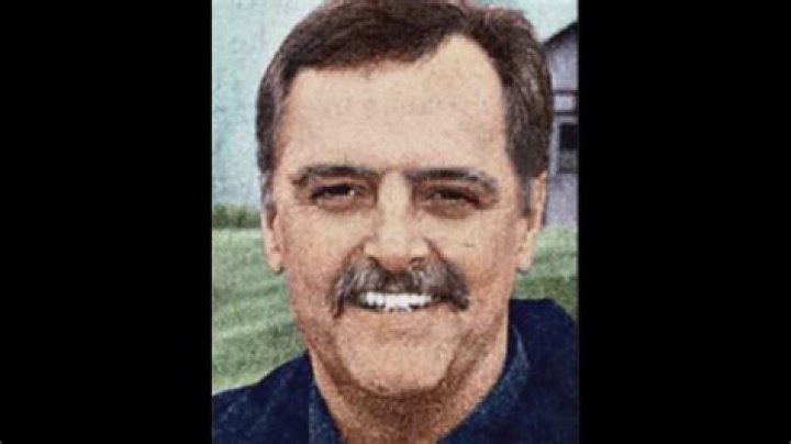 What happened to Naomi Judd's father?