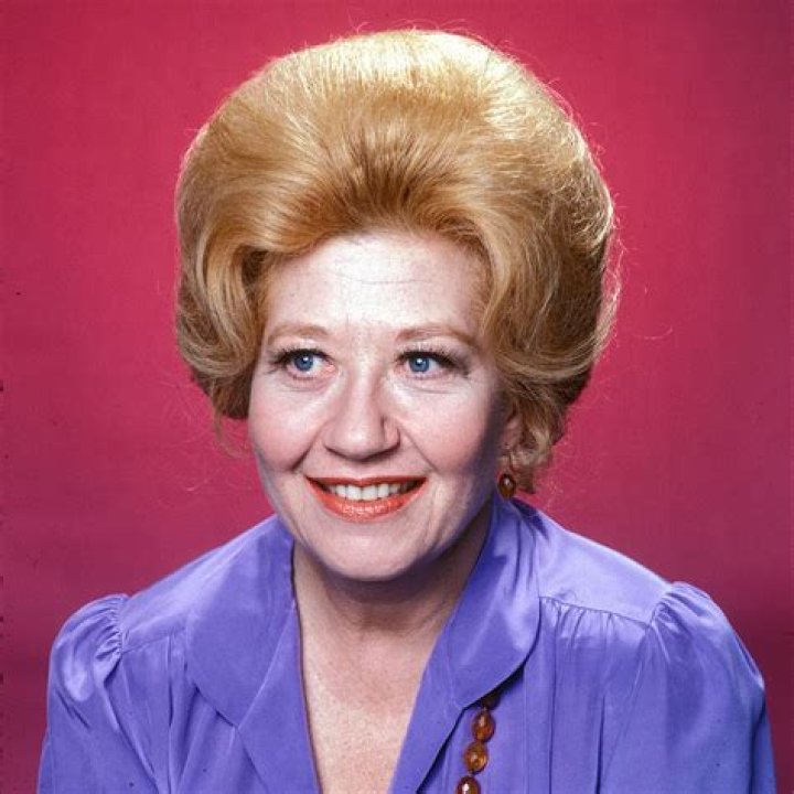 Charlotte Rae – Bio, Facts, Family Life of Actress & Comedian