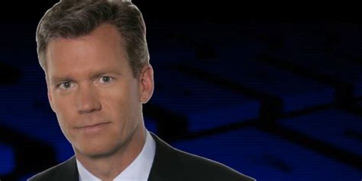 Chris Hansen Biography - Facts, Childhood, Family Life & Achievements