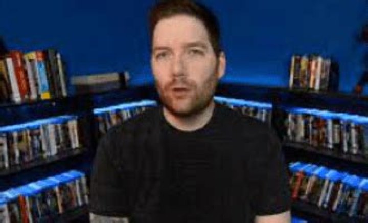 Chris Stuckmann Height, Weight, Net Worth, Age, Birthday, Wikipedia, Who, Nationality, Biography