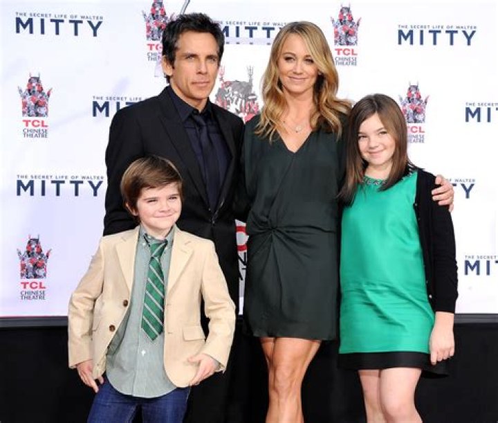 Christine Taylor family, husband, children, parents, siblings