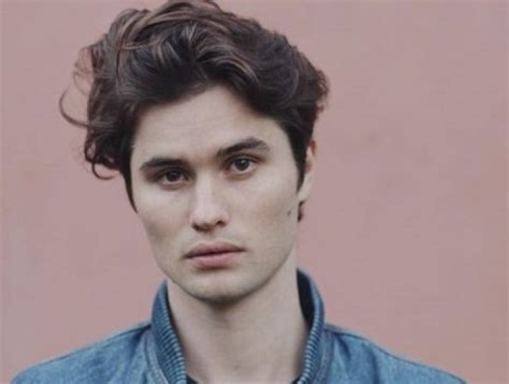 Conan Gray (Singer) Wiki, Biography, Age, Height, Weight, Girlfriend, Family, Net Worth, Career, Facts