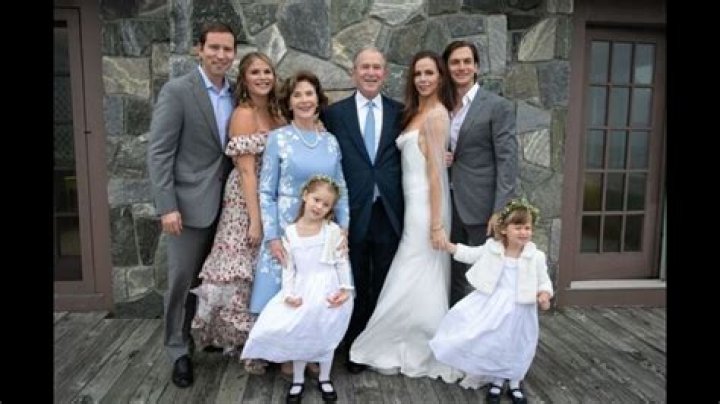 Craig Louis Coyne Biography - Facts, Childhood, Family Life & Achievements