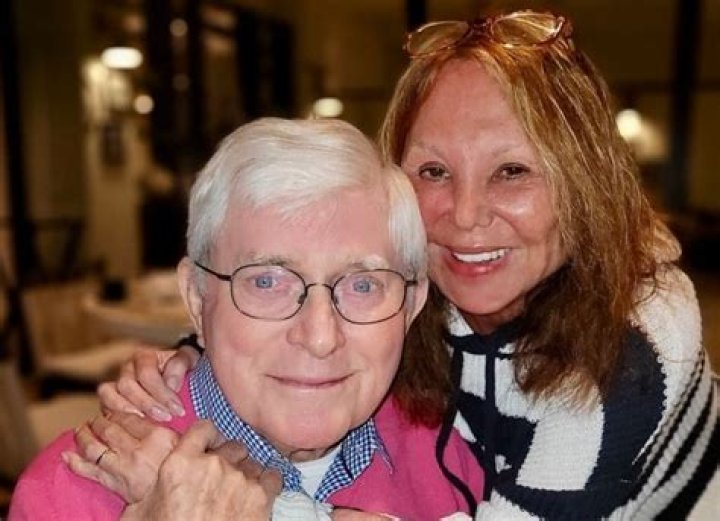 Craig Newmark Bio, Age, Height, Net Worth, Wife, Politics and House