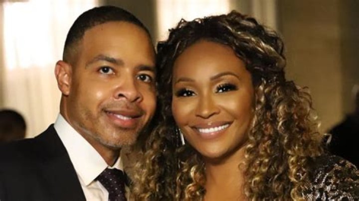 Cynthia Bailey Documents Her Amazing Face Treatment For Fans – See The Clips And Pics