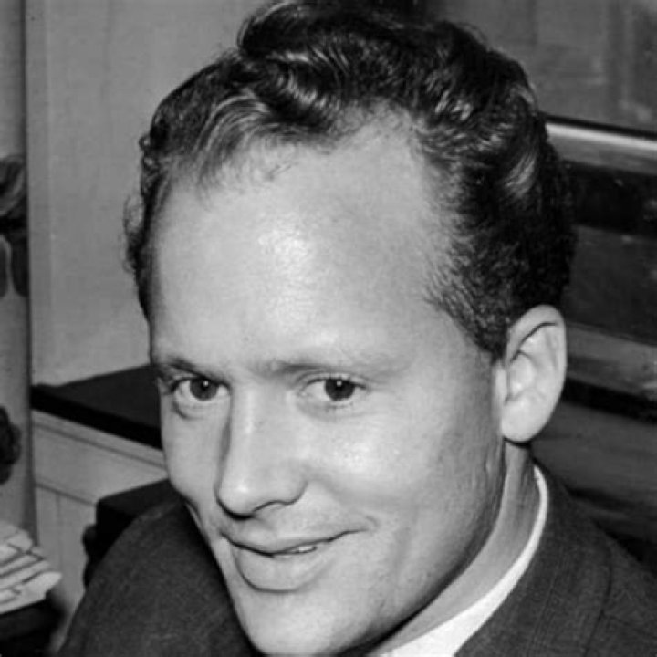 Danny Greene Biography - Facts, Childhood, Family Life & Achievements