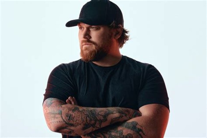 Danny Worsnop Biography - Facts, Childhood, Family Life of English singer-songwriter, Guitarist