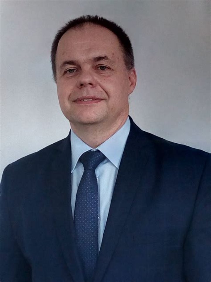 Dr. Dariusz Kostrzewa, MD – Narragansett, RI