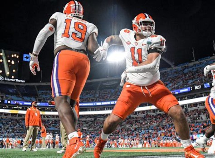 
Defensive Lineman Bryan Bresee Sister, Passed Away After Fighting From Cancer For Years 