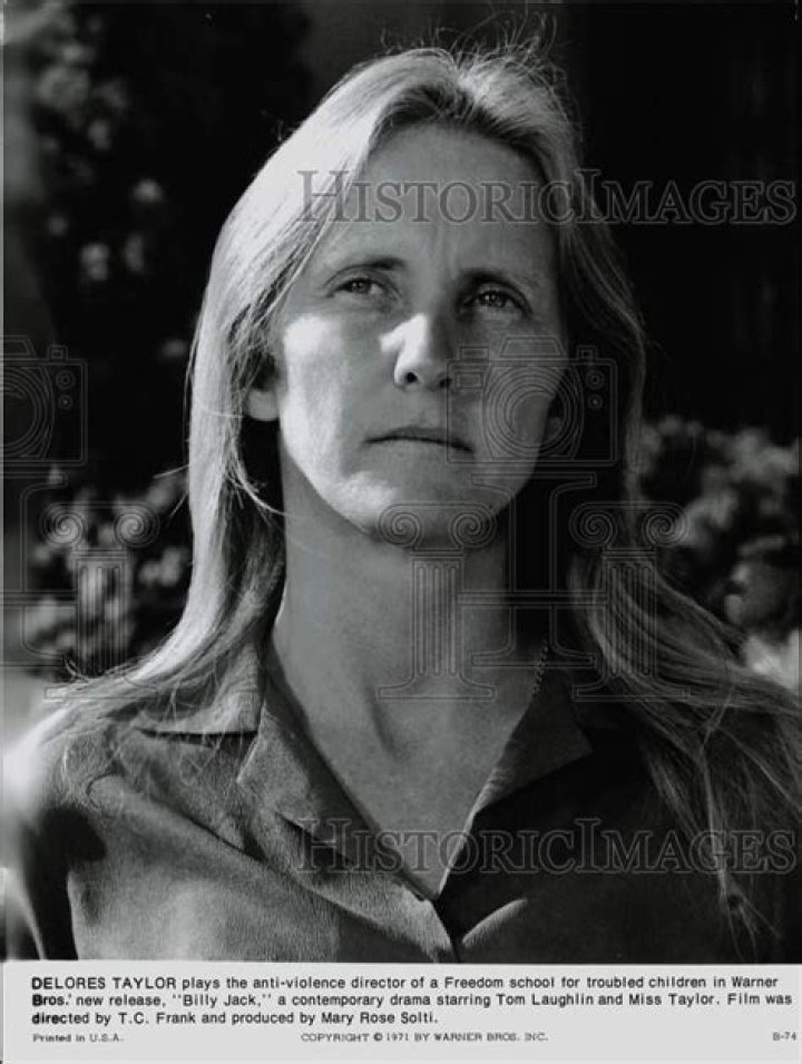 Delores Taylor Biography - Facts, Childhood, Family Life & Achievements