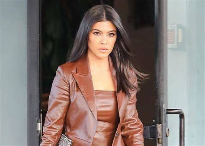 Did Kourtney Kardashian Return To KUWK Because She’s Strapped For Cash?