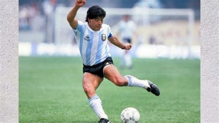 Diego Maradona Height, Weight, Net Worth, Age, Birthday, Wikipedia, Who, Nationality, Biography