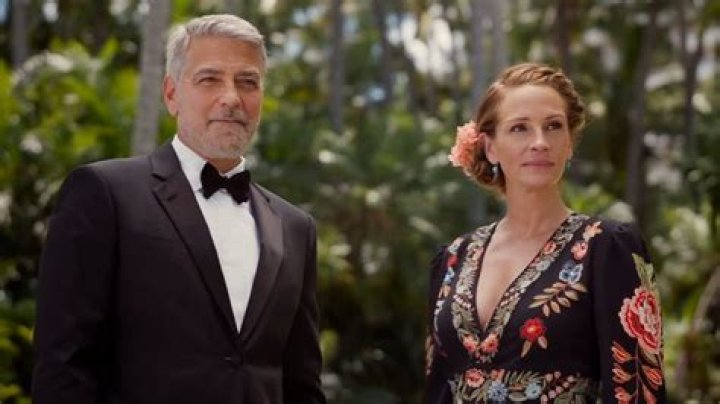 
Do George Clooney and Julia Roberts Recall Their 22-year Friendship? 