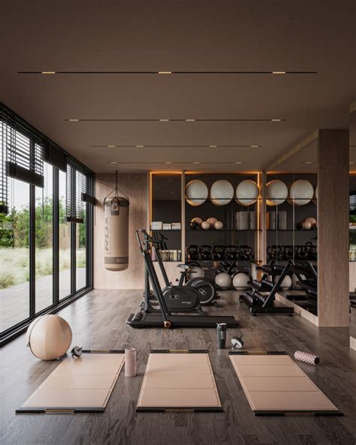 Does Dolores Still Own A Gym? – Celebrity